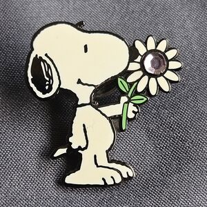 Snoopy Birthstone pin